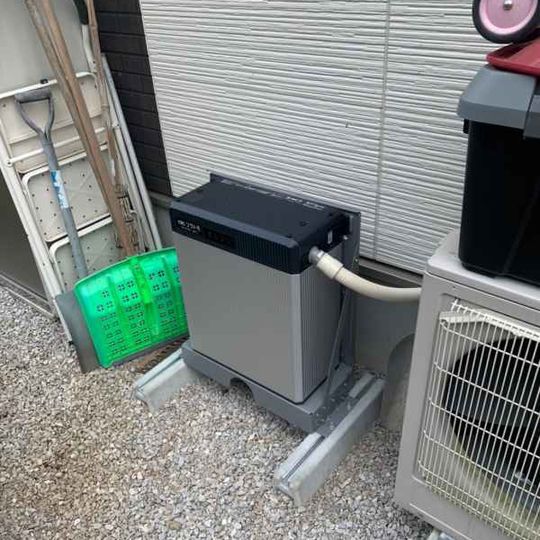 蓄電池