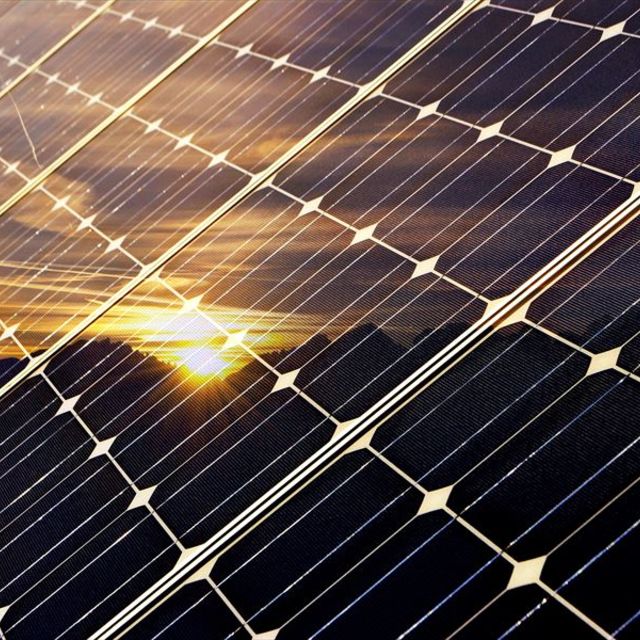 ソーラーパネル